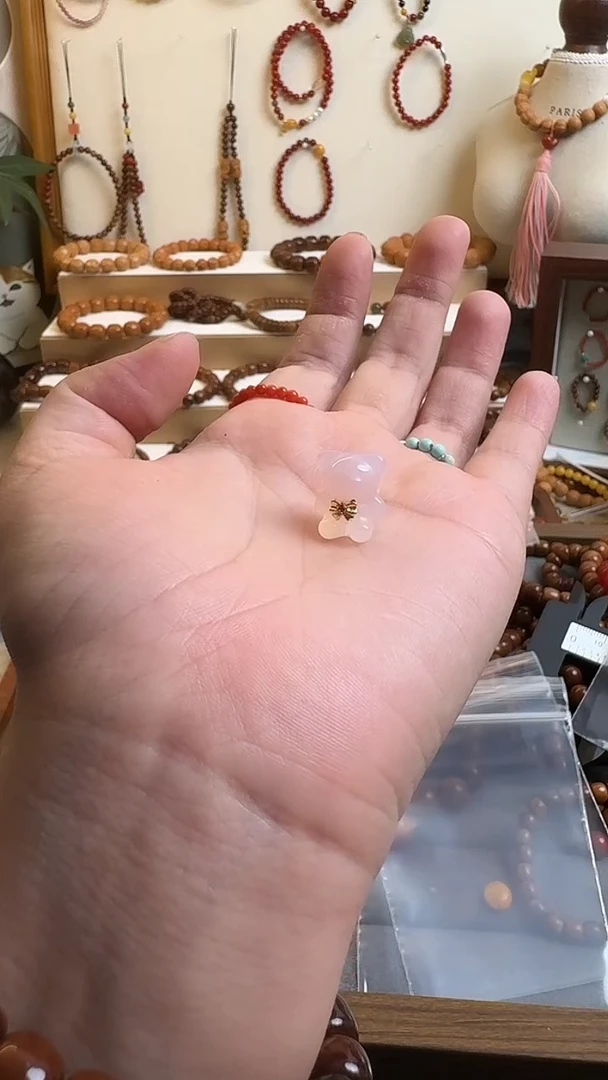 手串库克未镶嵌盐源玛瑙小熊一个