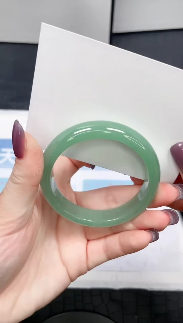 【闪购商品】石英质玉手镯未镶嵌219-52.6