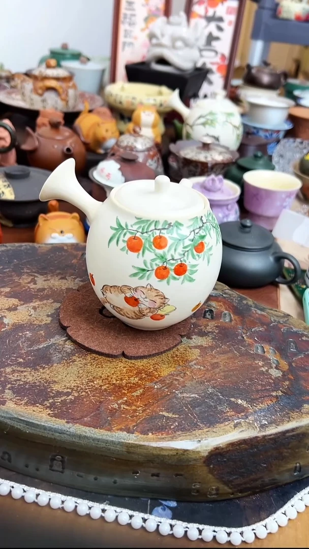 【茶瓷物语】侧把苹果躺平猫