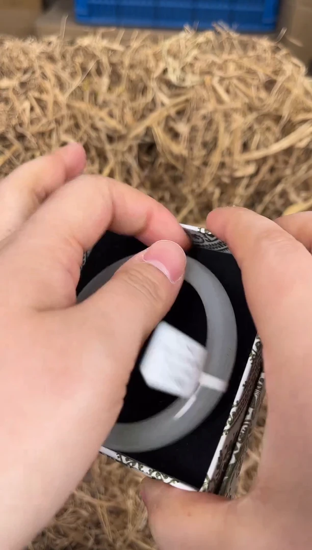 未镶嵌手镯石英质玉编码A1502