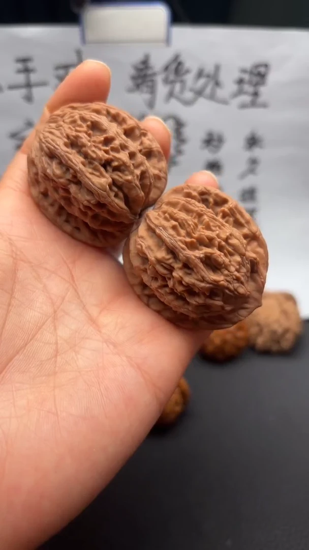 把件文玩核桃126虎头