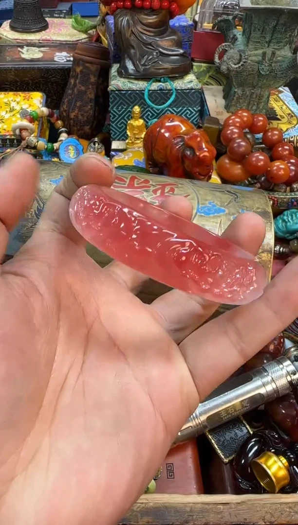 【闪购商品】蜜蜡裸石未镶嵌推荐好物如图所示