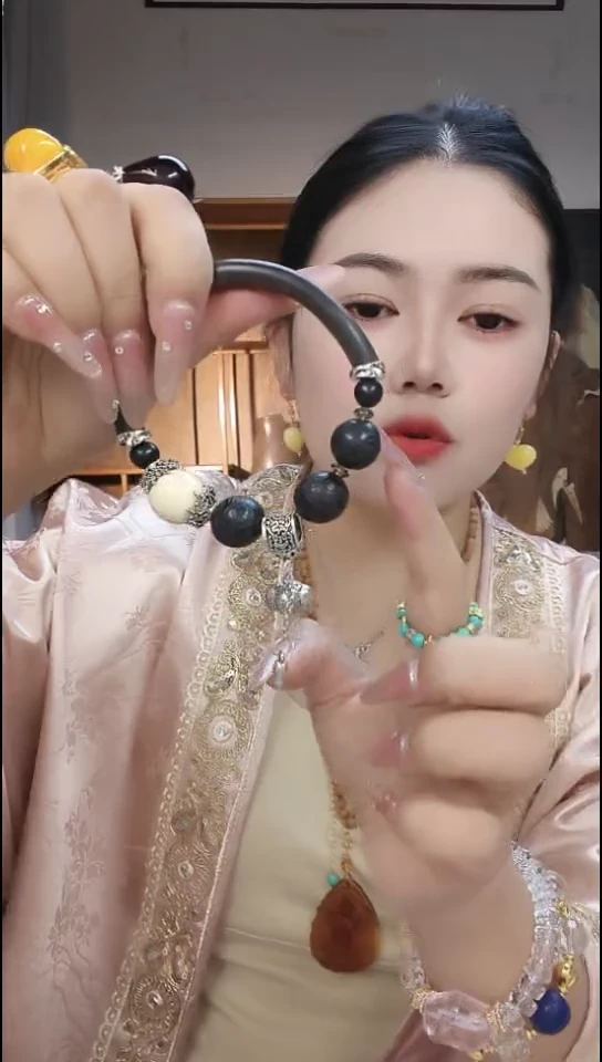无合金卡西百露穿搭饰品