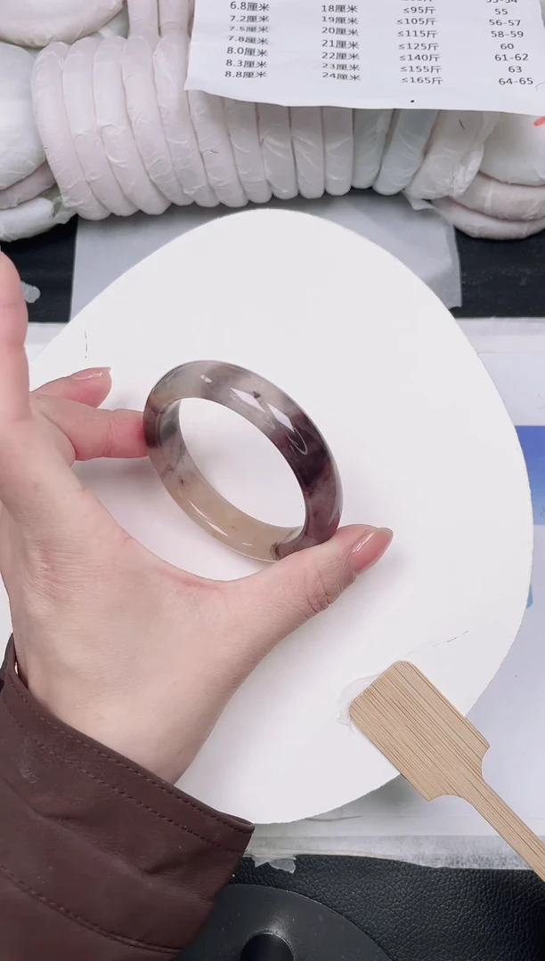 未镶嵌手镯石英质玉75-56