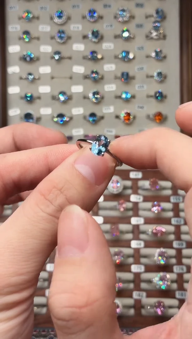 银S925镶嵌戒指海蓝宝石1111