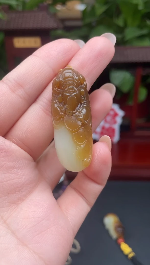 颈饰未镶嵌和田玉吊坠LY128