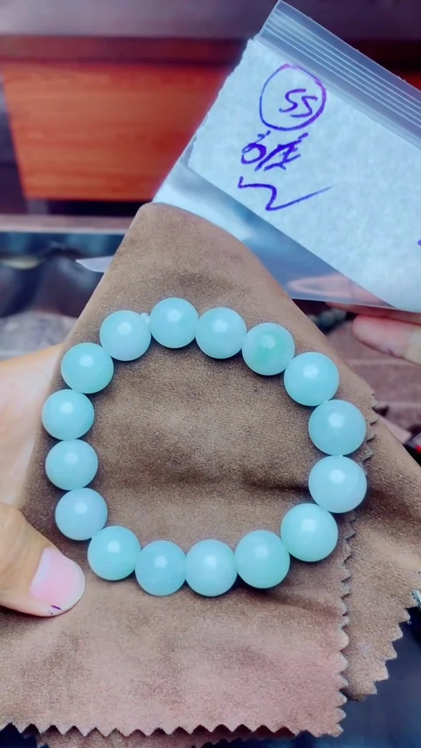 【闪购商品】定制翡翠未镶嵌珠串