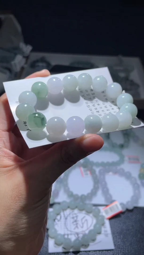 未镶嵌定制翡翠翡翠手串