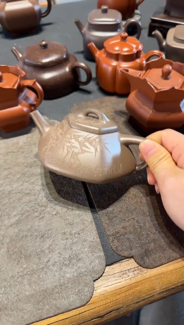 【闪购商品】紫砂茶壶六方石瓢 青灰老段
