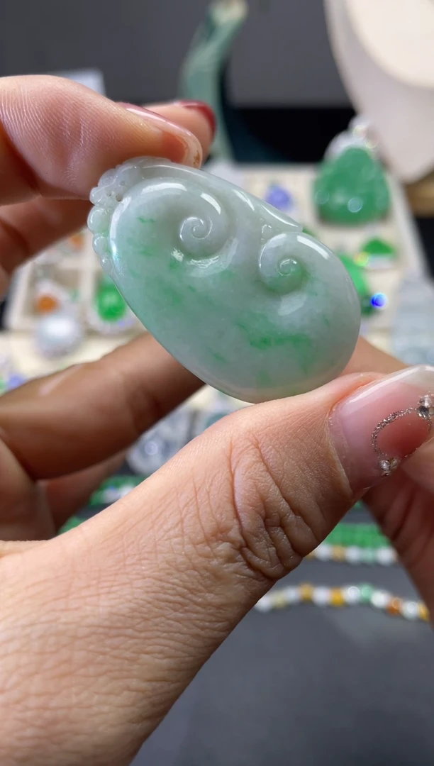 【闪购商品】翡翠颈饰未镶嵌24........