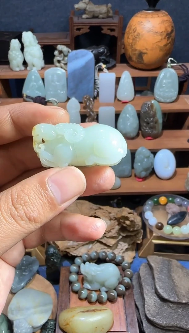 颈饰未镶嵌和田玉A***胡1