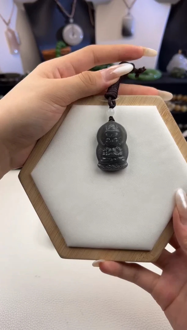 吊坠(不含链)未镶嵌和田玉588