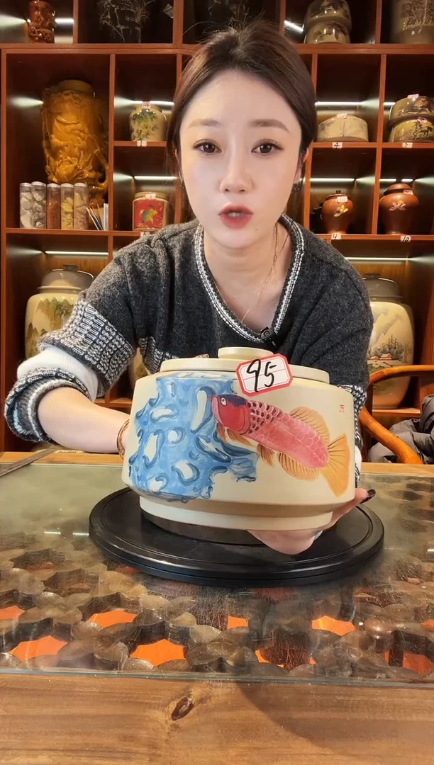 罐李正龙作品白泥小茶罐@95