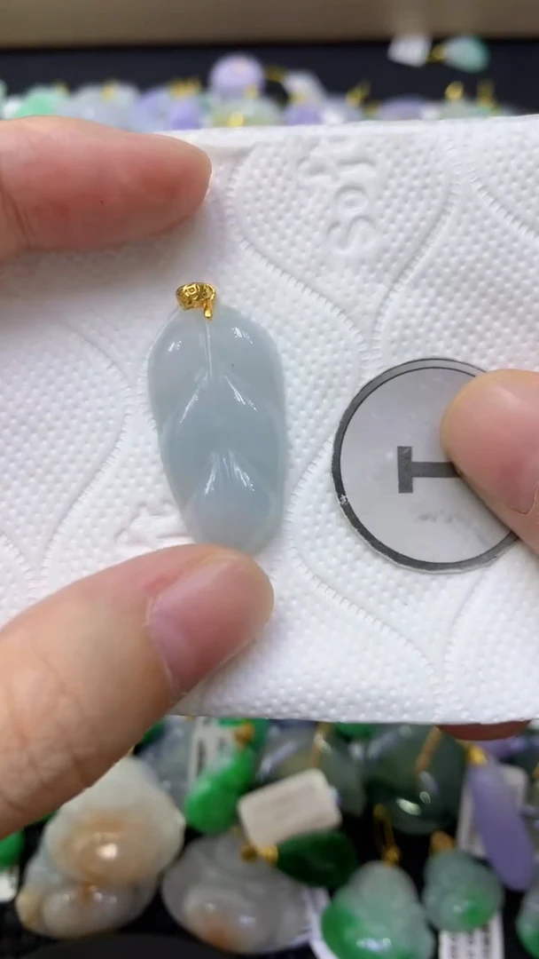 颈饰未镶嵌翡翠天然缅甸翡翠A货