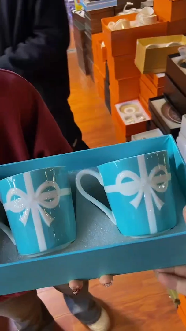 【闪购商品】鸿辉家品牌瓷器，京东包邮！