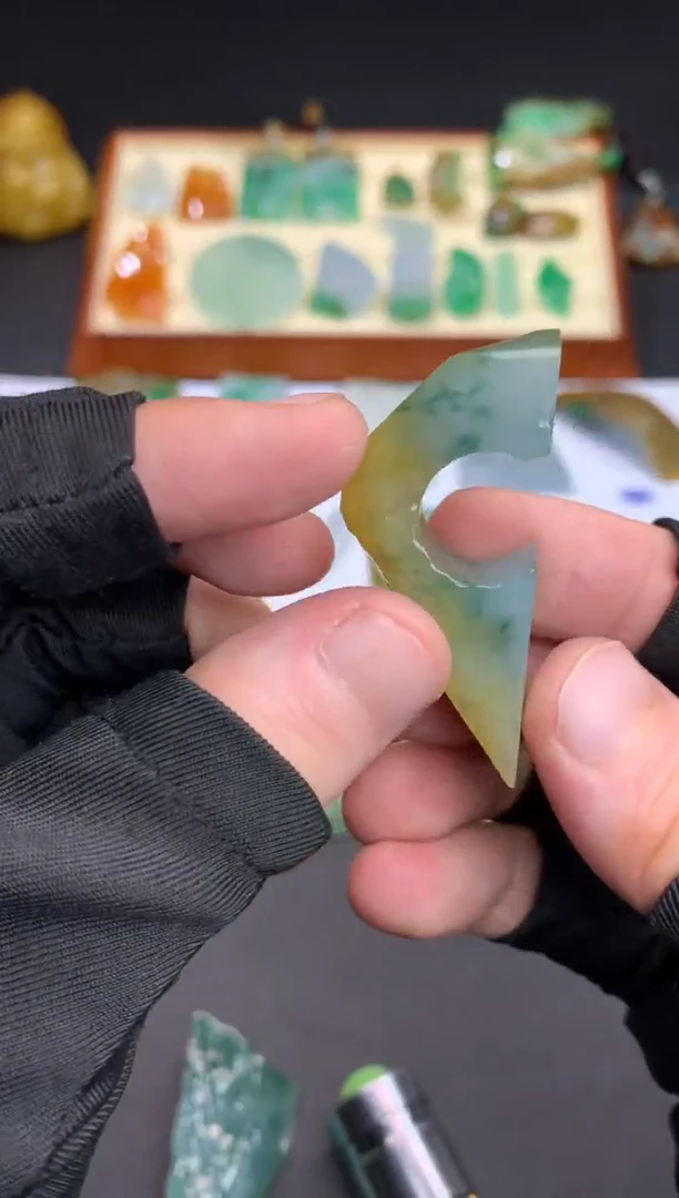 定制翡翠未镶嵌天然翡翠裸石