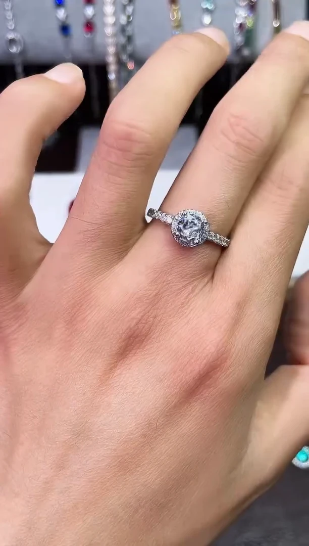 足铂镶嵌合成（培育）红宝石戒指/指环白水戒指