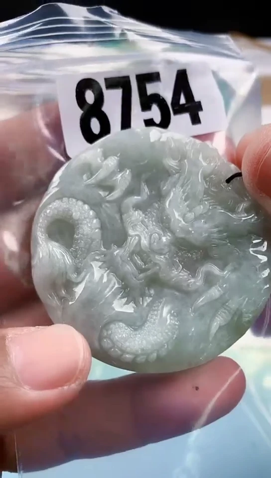 【闪购商品】翡翠挂件未镶嵌天然翡翠吊坠挂件