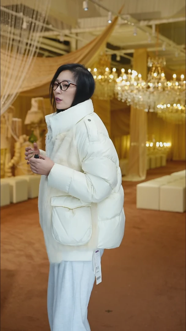 专柜品牌女装派克服