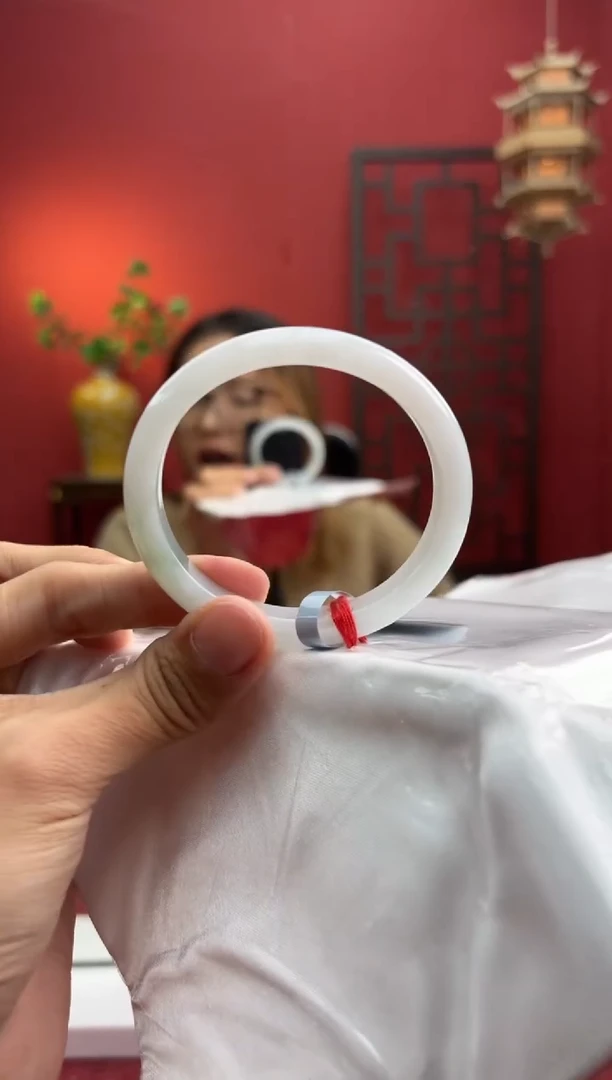 未镶嵌手镯（贵妃镯）翡翠翡翠手镯6