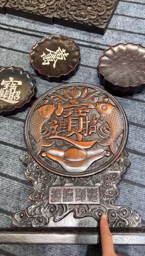 木v紫檀雕刻一物一拍