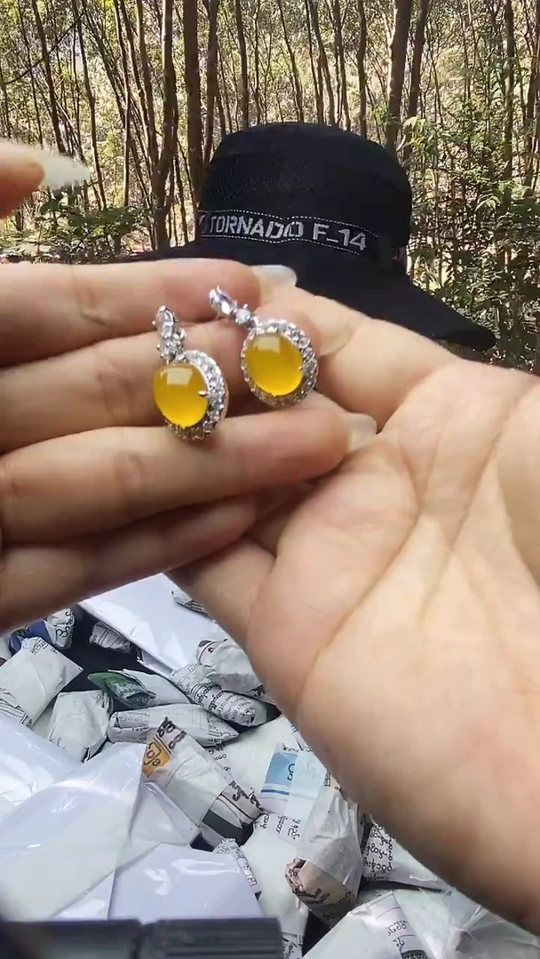 满色吊坠    所见即所得