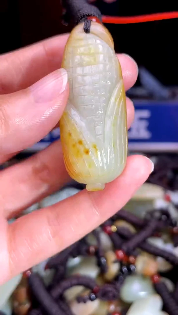 和田玉未镶嵌挂件1