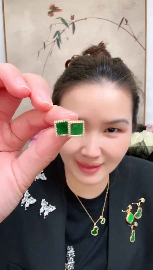 【闪购商品】翡翠颈饰银S925镶嵌耳饰