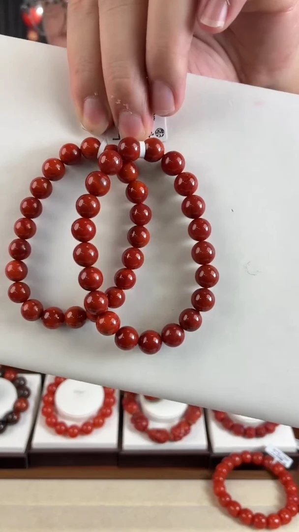 未镶嵌瓦西牛血手串9mm南红玛瑙（多样式发其一）