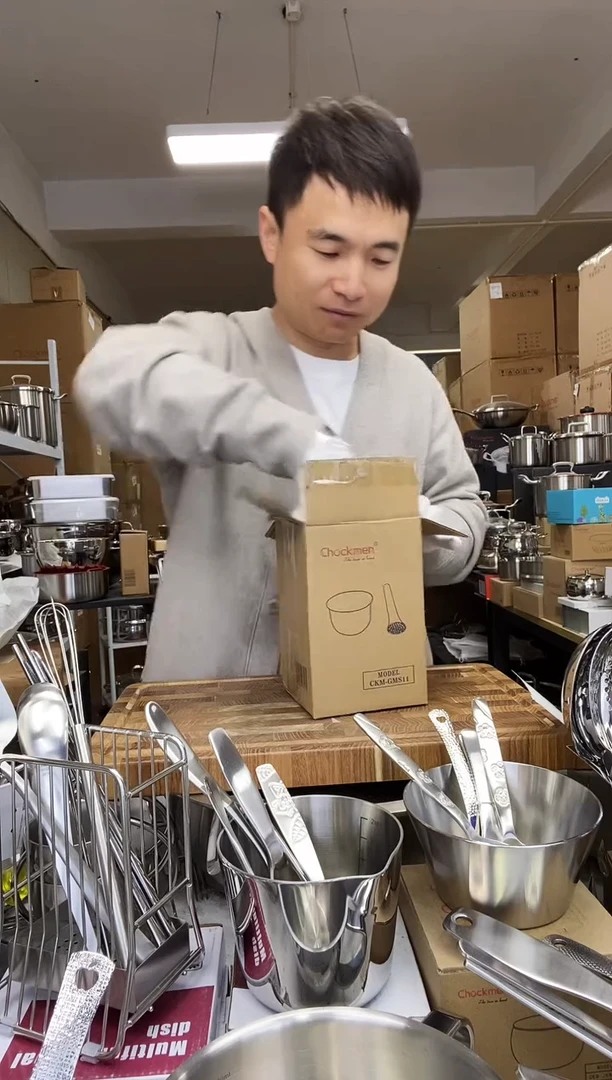 A08 微瑕卓德铭捣蒜器