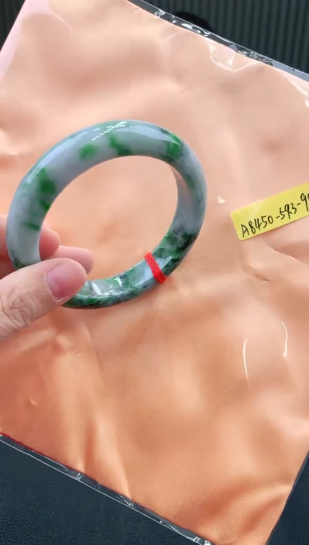 未镶嵌手镯翡翠111