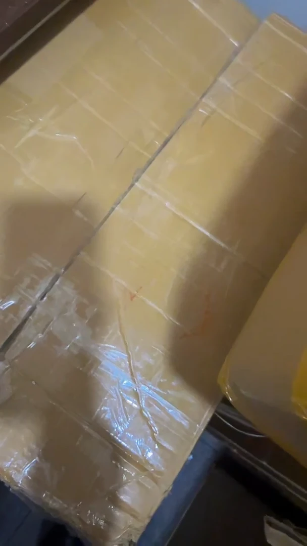 【闪购商品】005整捆千张连号 首发 银行保真鉴定