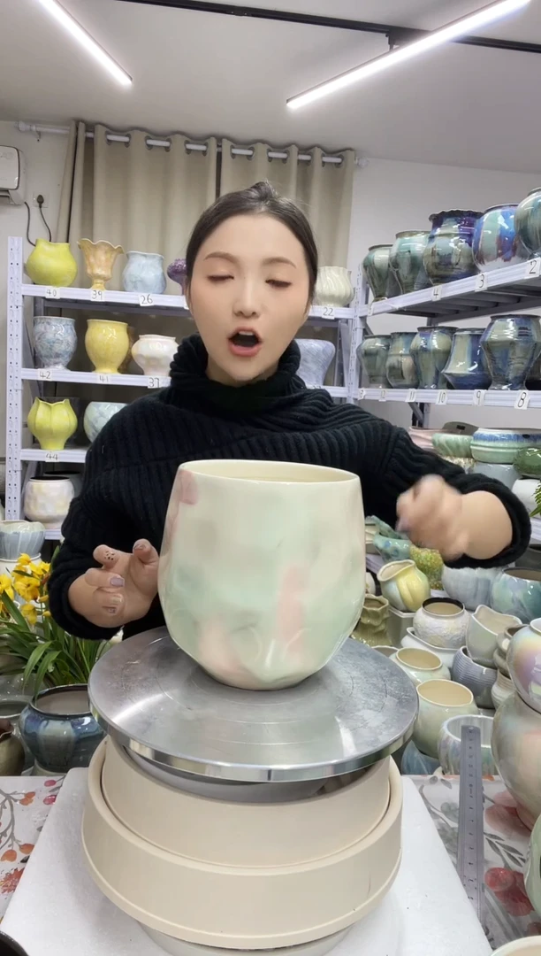 【12.13】花盆链接 高： 19 口：15