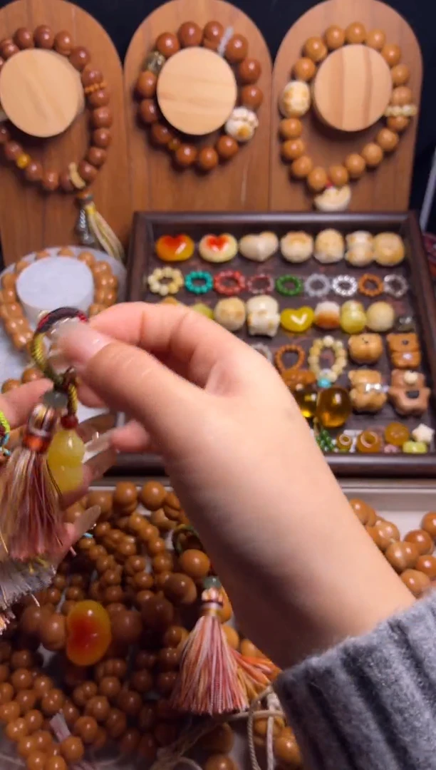 手串猴头核桃雪*葫芦流苏