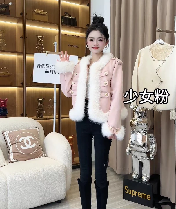 【秀宝女装】设计款时尚百搭毛毛羽绒服外套XB6767