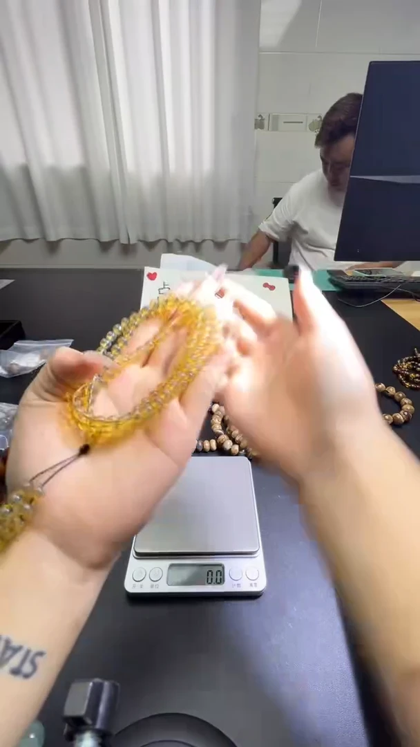 未镶嵌琥珀裸石13
