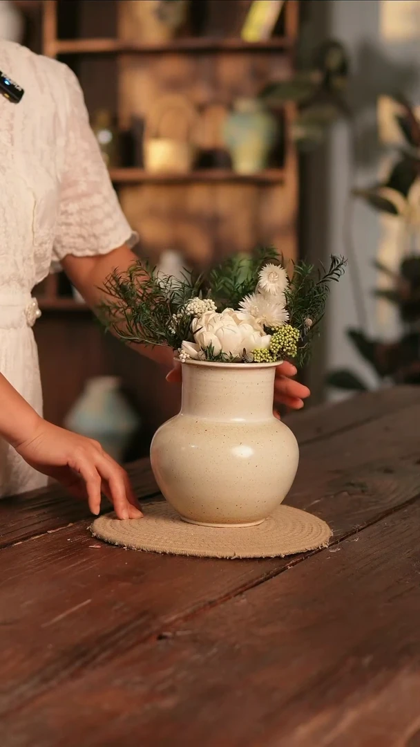 摆件11-169高18口8误差2无孔