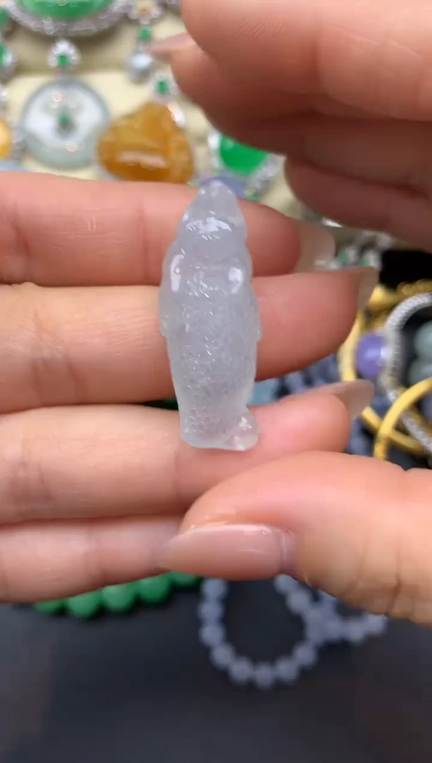 翡翠18K金镶嵌颈饰188