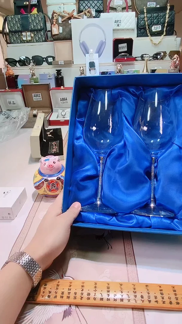 瓷片瓷器 库房到期 全部地板价@@1