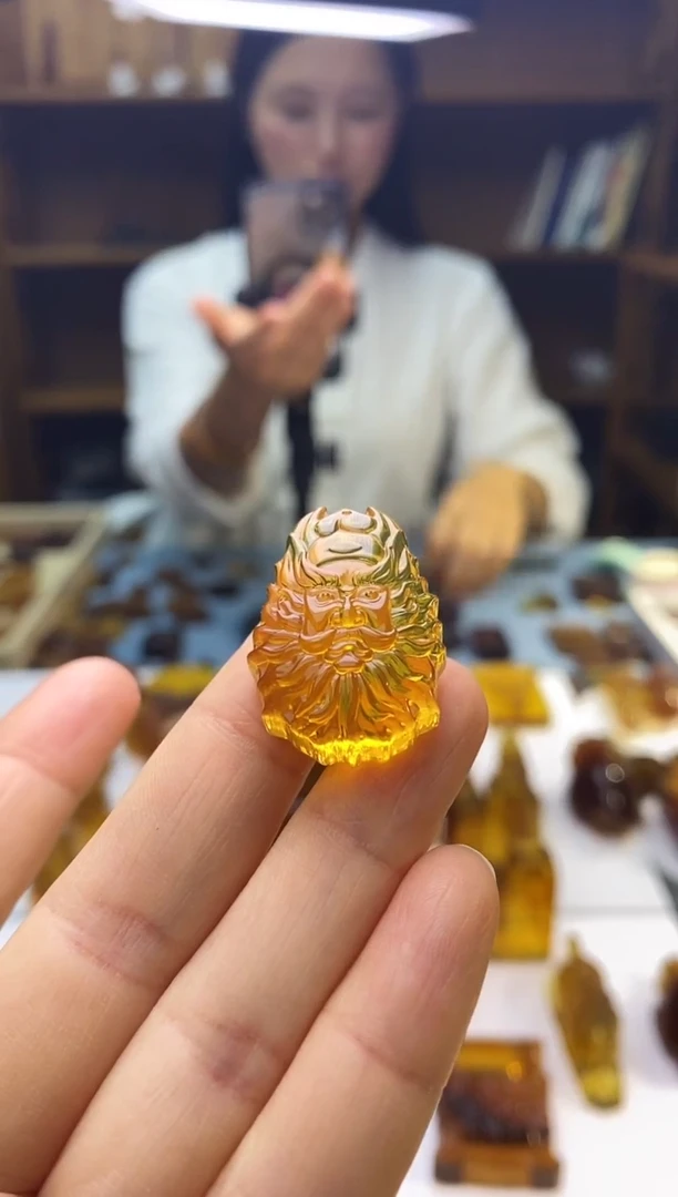 琥珀颈饰未镶嵌SN73-51（傩面具·钟馗）净水金兰