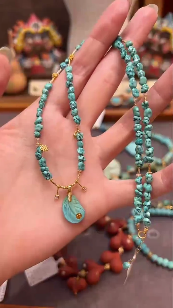 绿松石18K金镶嵌颈饰绿松石项链