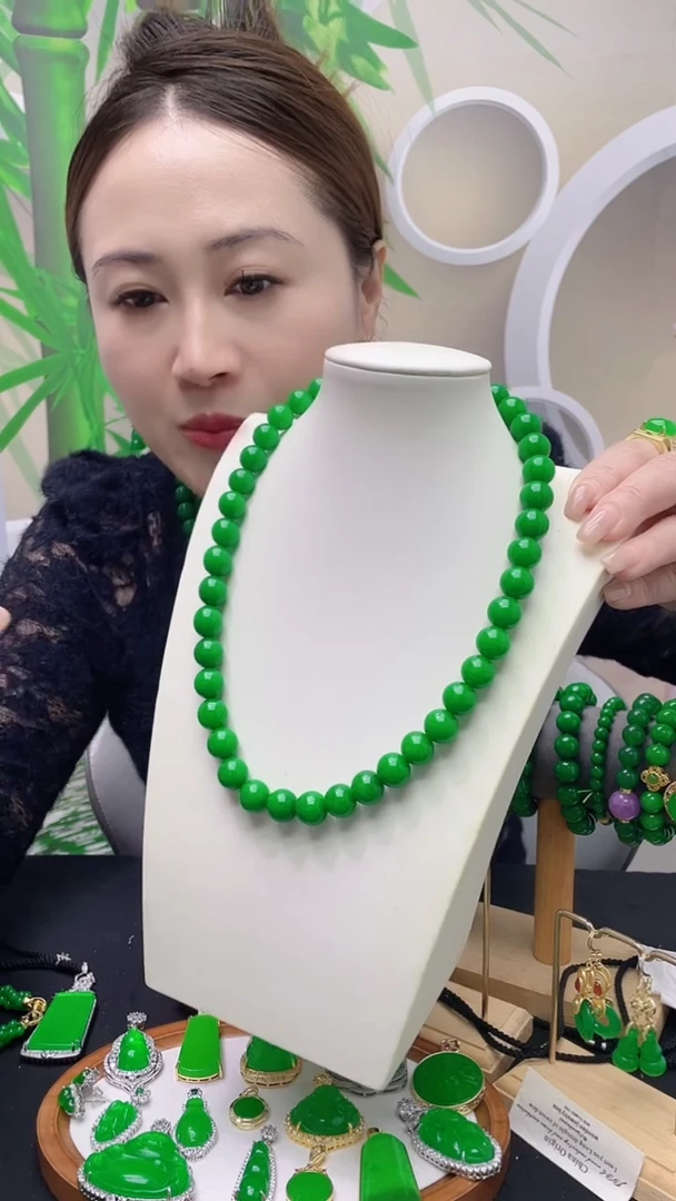 项链14K金镶嵌翡翠D04