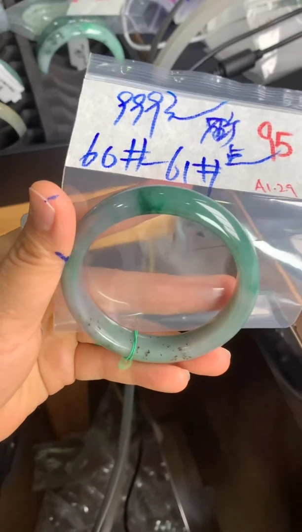 【闪购商品】定制翡翠未镶嵌毛货需精细抛光+多样性发货拍一发一