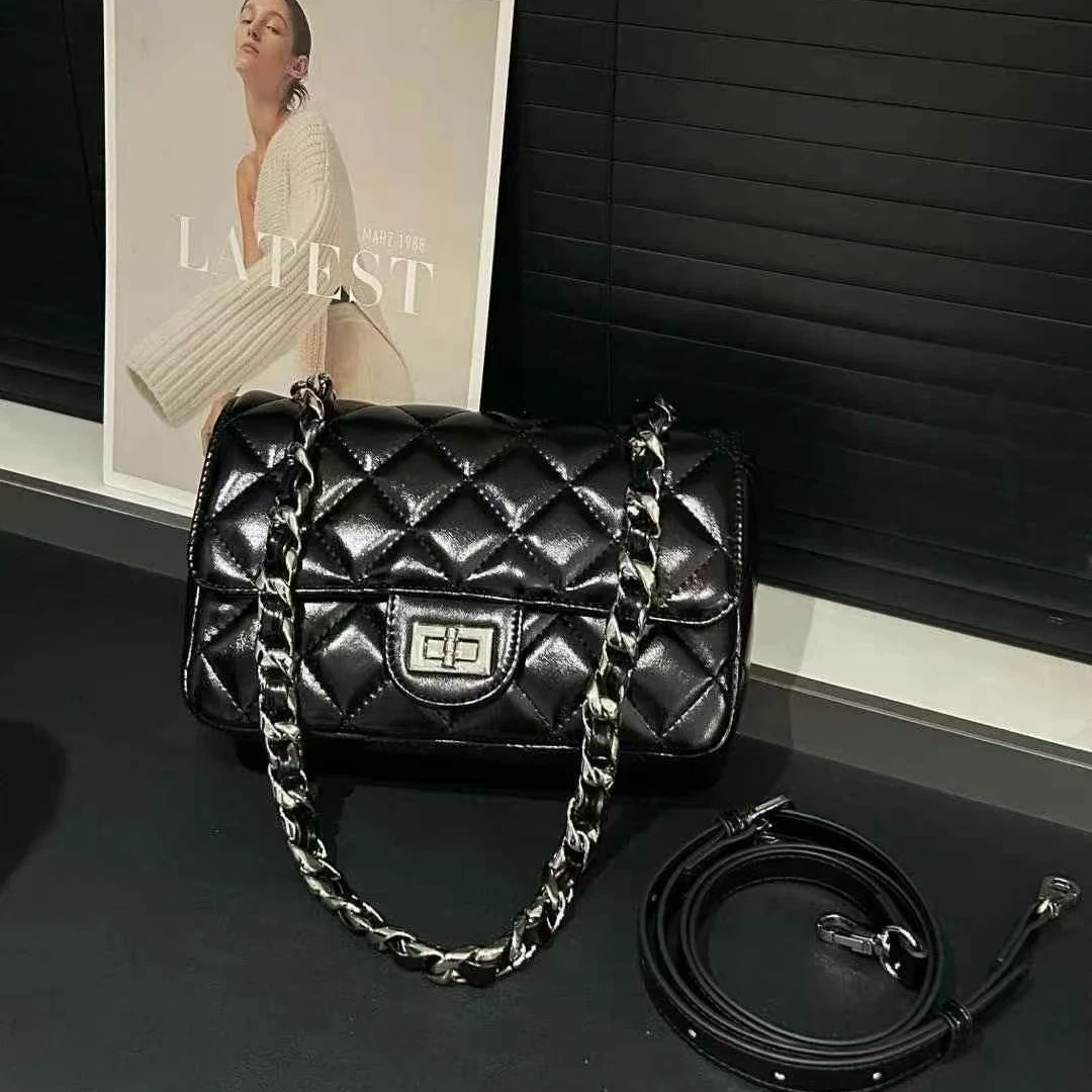 6606 黑色 （长22厘米高15厘米）时尚百搭包包（无礼盒）