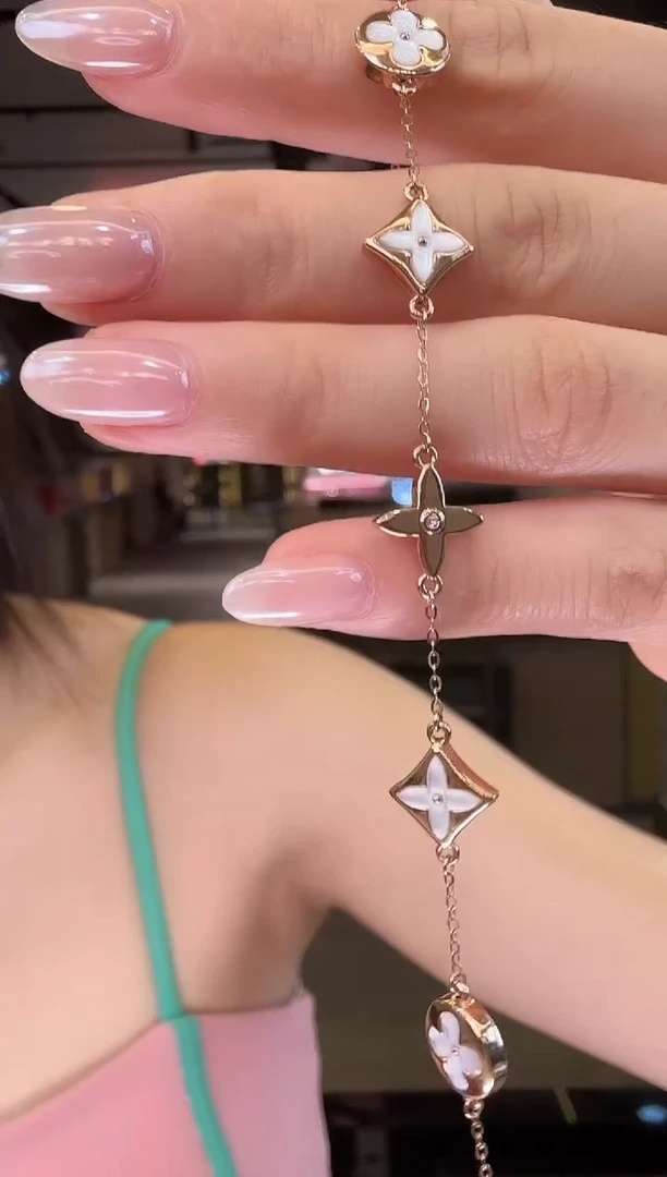 18K金镶嵌贝壳（贝母）手链老花手链