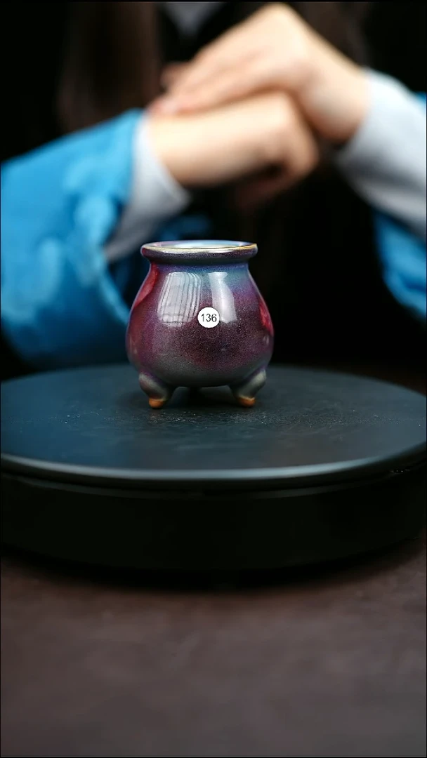 136#原矿钧瓷炉钧釉香炉