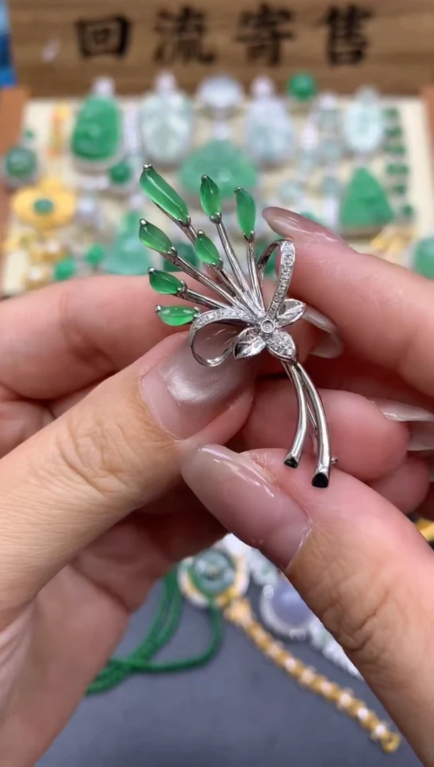 【闪购商品】翡翠颈饰18K金镶嵌355-中国好珍宝