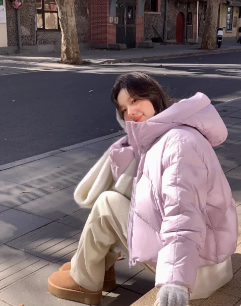 店内随机羽绒服一件