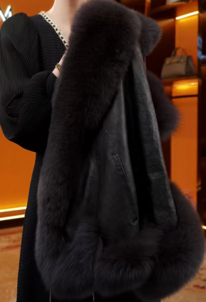 NX-2025新款高级黑保暖时尚羽绒服