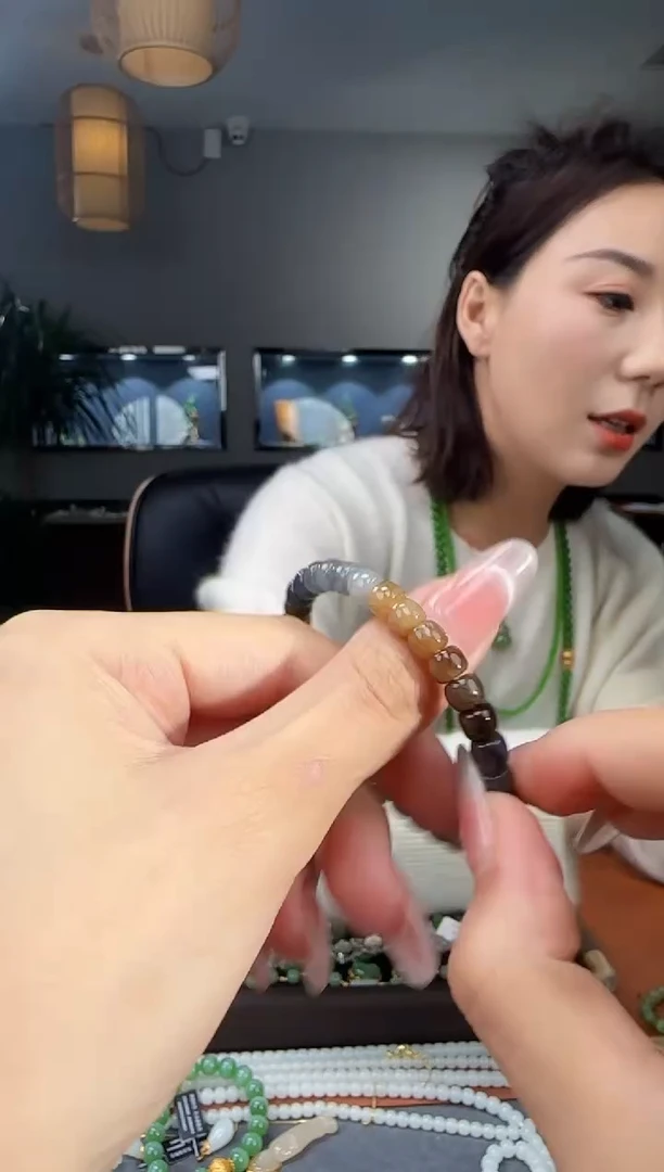 未镶嵌手链和田玉1
